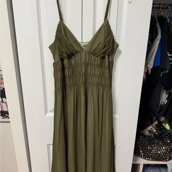 Y2K Olive Green WomenDress - Picture 1 of 5